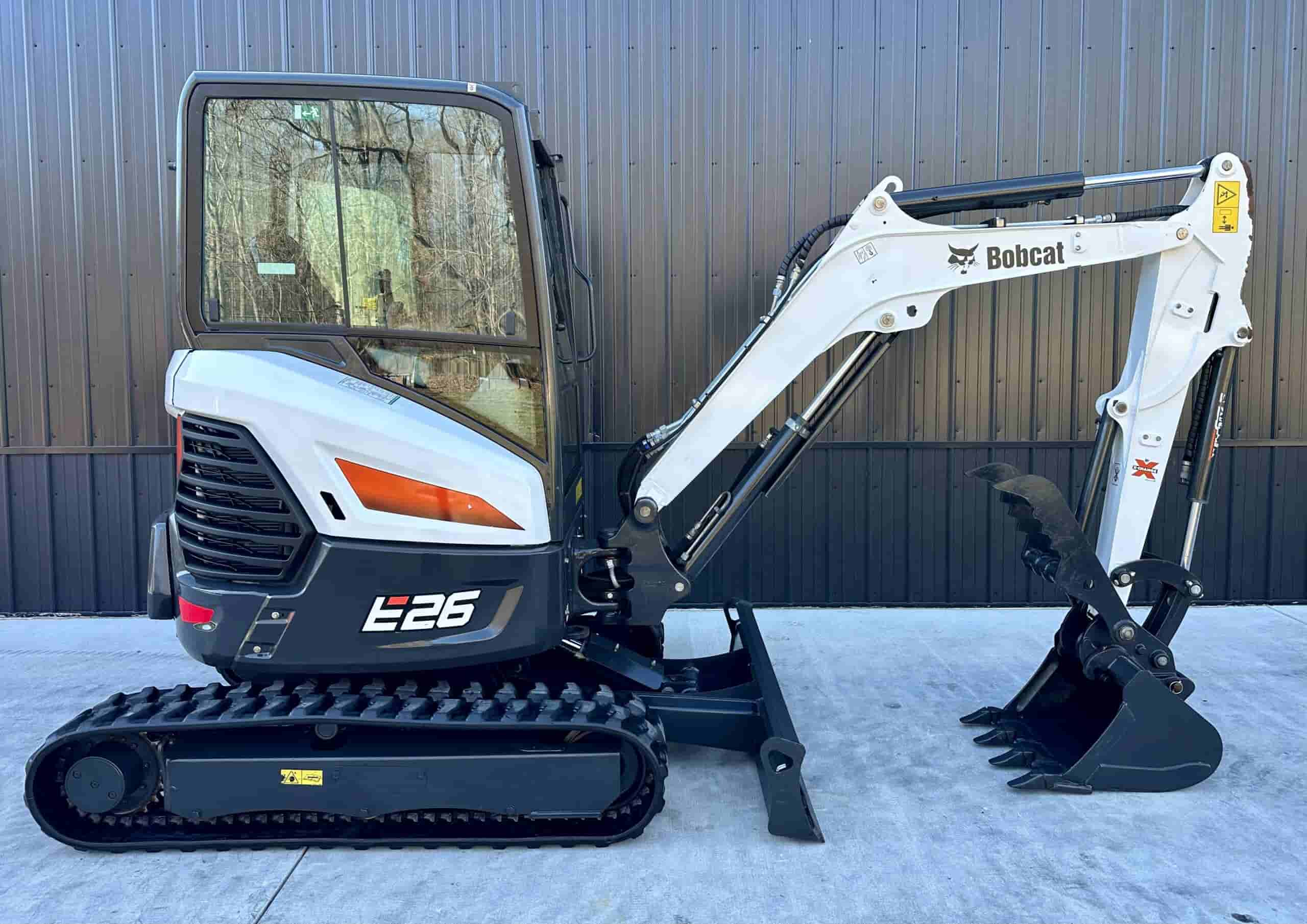 2021 BOBCAT E26 LONG ARM
